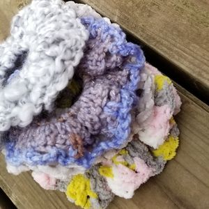4 Scrunchies Velvet Glitzy Yarn Handmade 90s Hair